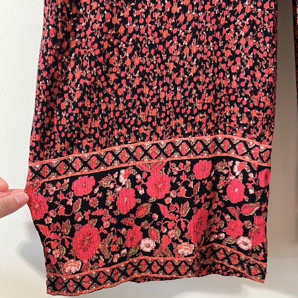 Free People Boho Floral Culotte Wide Leg Cropped Jumpsuit Size Medium - Picture 8 of 13